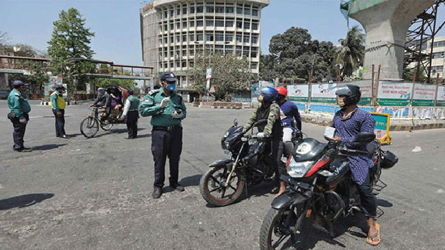 এবারের লকডাউন কার্যকরে কঠোর হবে পুলিশ