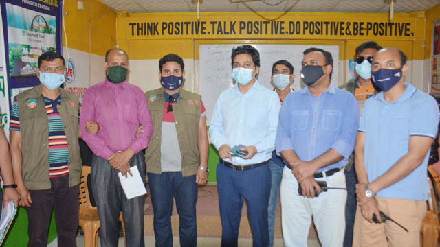 রংপুরে অবৈধ ওষুধ বিক্রেতা আটক, ১লাখ টাকা জরিমানা