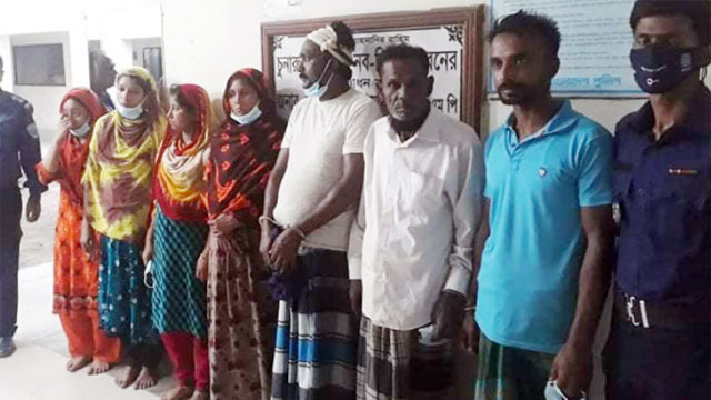 চুনারুঘাটে পুলিশের ওপর হামলার ঘটনায় গ্রেপ্তার ৭