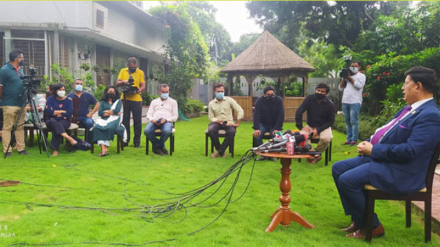 বাংলাদেশকে সহায়তা করতে এখন সবাই রাজি: পররাষ্ট্রমন্ত্রী