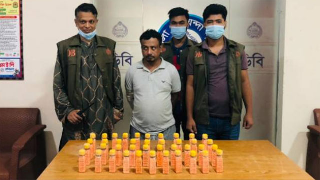 কক্সবাজারে ২৫ হাজার ইয়াবাসহ আটক ১