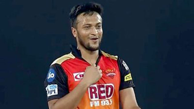 প্রিমিয়ার লিগে তালিকাভুক্ত হলেন সাকিবসহ ৭ জন