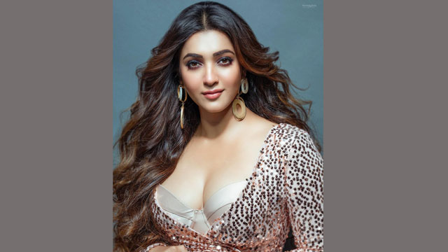 এবার ঢাকা আসছেন ওপার বাংলার কৌশানী!