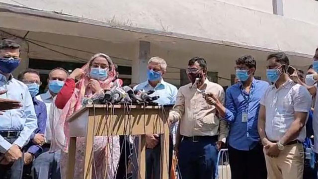 স্কুলের টিউশন ফি’র বিষয়ে নমনীয় হওয়ার নির্দেশ ডা. দীপু মনি