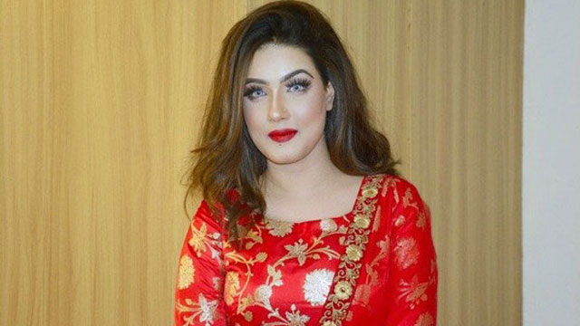 ‘অহঙ্কারী বউ’ মাহিয়া মাহি!