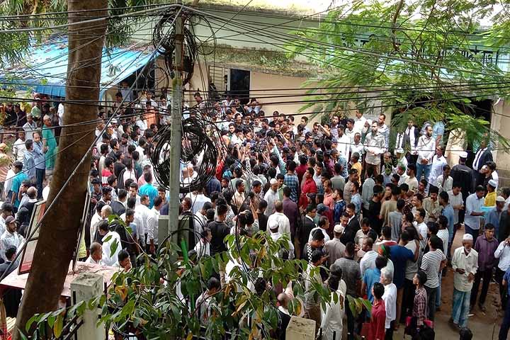 Newshunter24, Cox's Bazar, court, student crowd, protest, mass gathering, killer, student movement,