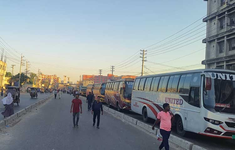 Newshunter24, Gazipur, labor protest, traffic jam, protest,