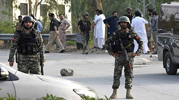 Newshunter24, Pakistan, Killed, Terror Attack, Police, TTP, Afghanistan,