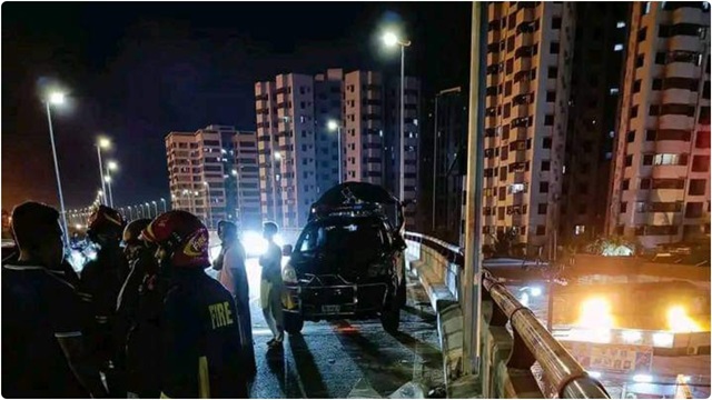 bike accident at Eleveted Expressway chittagong newshunter24 news hunter